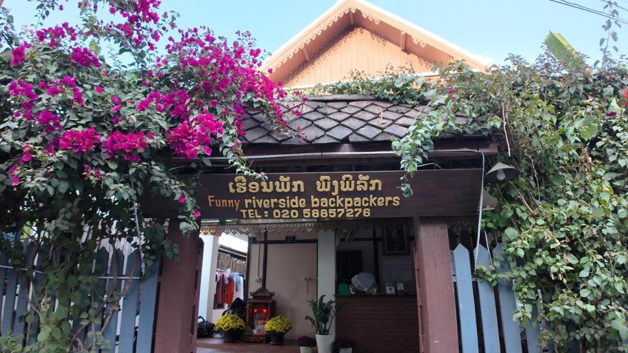 Funny Riverside Backpackers Luang Prabang Exterior foto